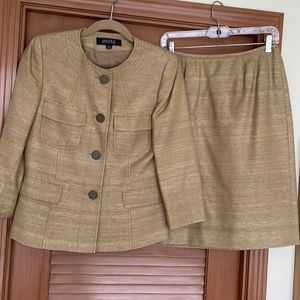Kasper Suit with 3/4 Length Sleeves